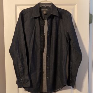 Banana Republic men's long-sleeve shirt with the RN number RN54023